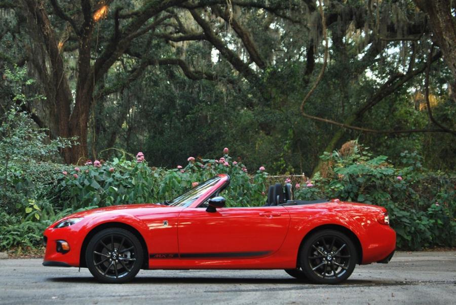  Mazda MX-5 Miata Club 2013 года  (фото 15 из 15)